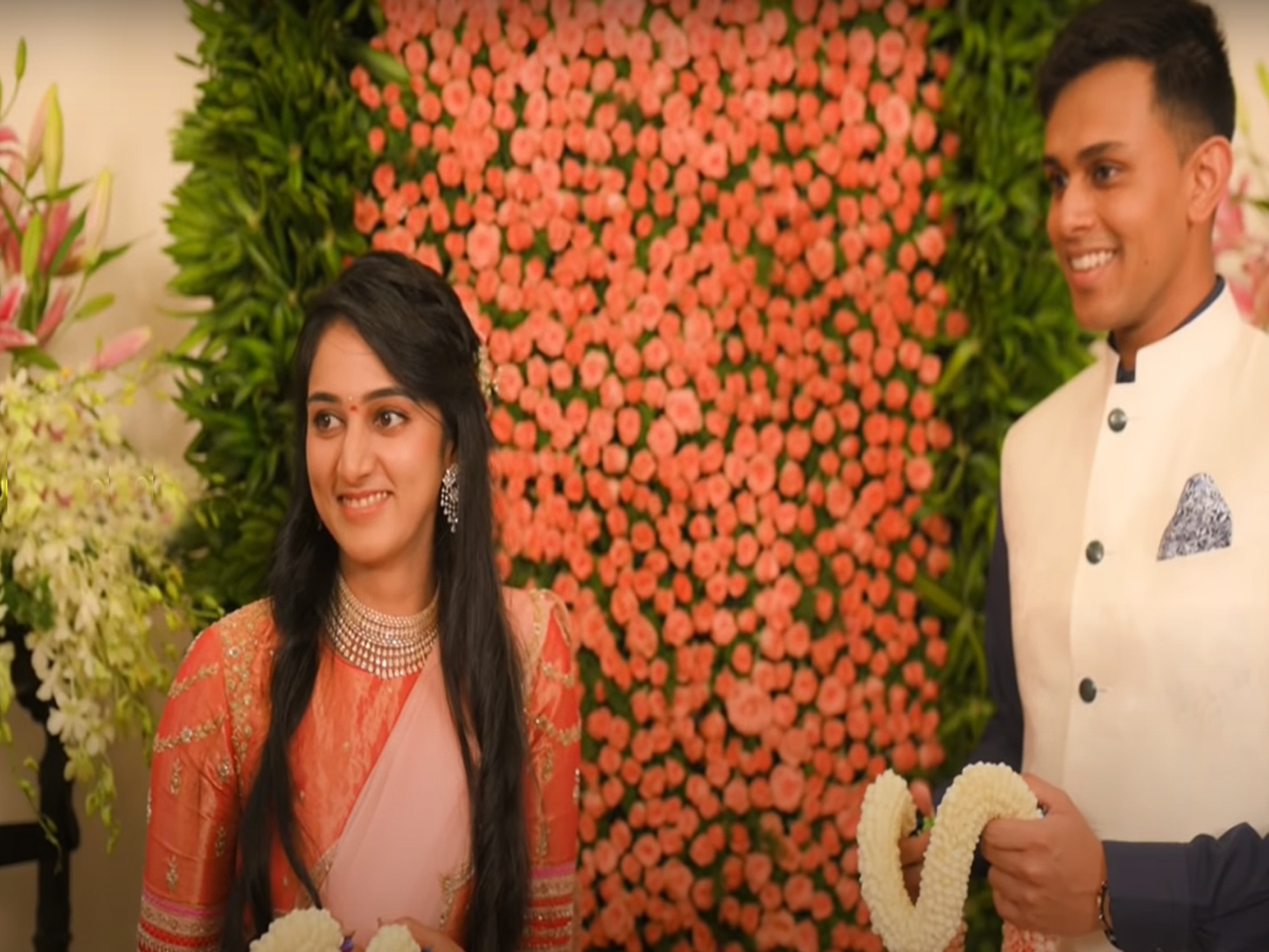 DK Shivakumar Daughter Aishwarya Engagement With Amartya - Sakshi27