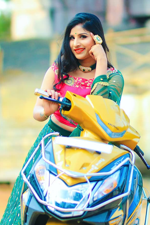 Singer Mangli Photos - Sakshi15