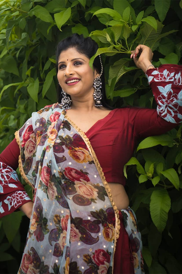 Singer Mangli Photos - Sakshi18