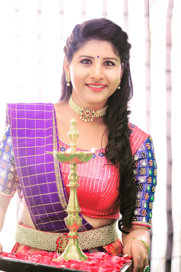 Singer Mangli Photos - Sakshi51