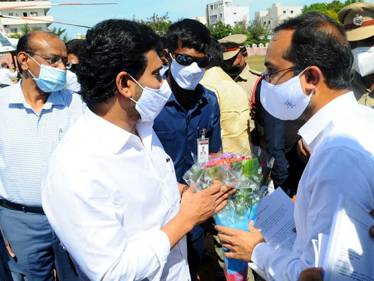 AP CM YS Jagan Mohan Reddy inaugurates Tungabhadra Pushkarams Photo Gallery - Sakshi8