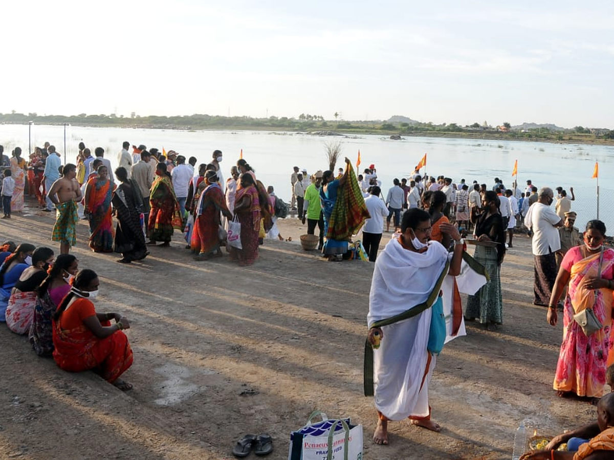 Tungabhadra Pushkaralu 2020 Photo Gallery - Sakshi36