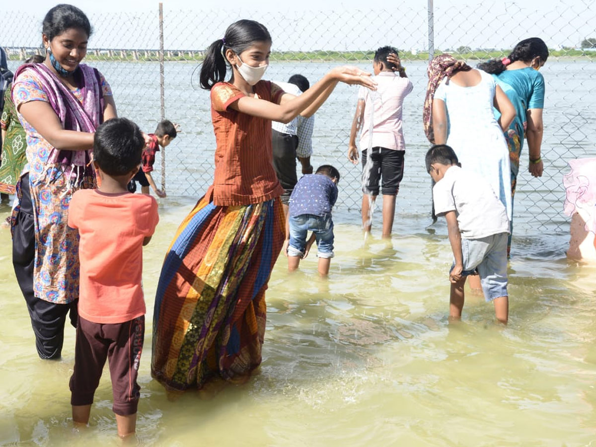 Tungabhadra Pushkaralu 2020 Photo Gallery - Sakshi40