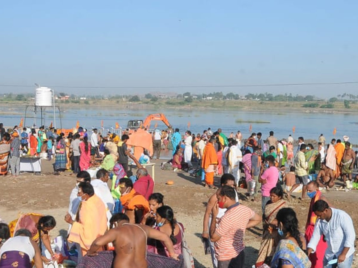 Tungabhadra Pushkaralu 2020 Photo Gallery - Sakshi14