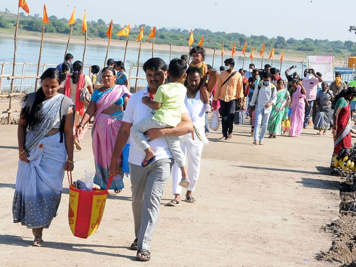 Tungabhadra Pushkaralu 2020 Photo Gallery - Sakshi32