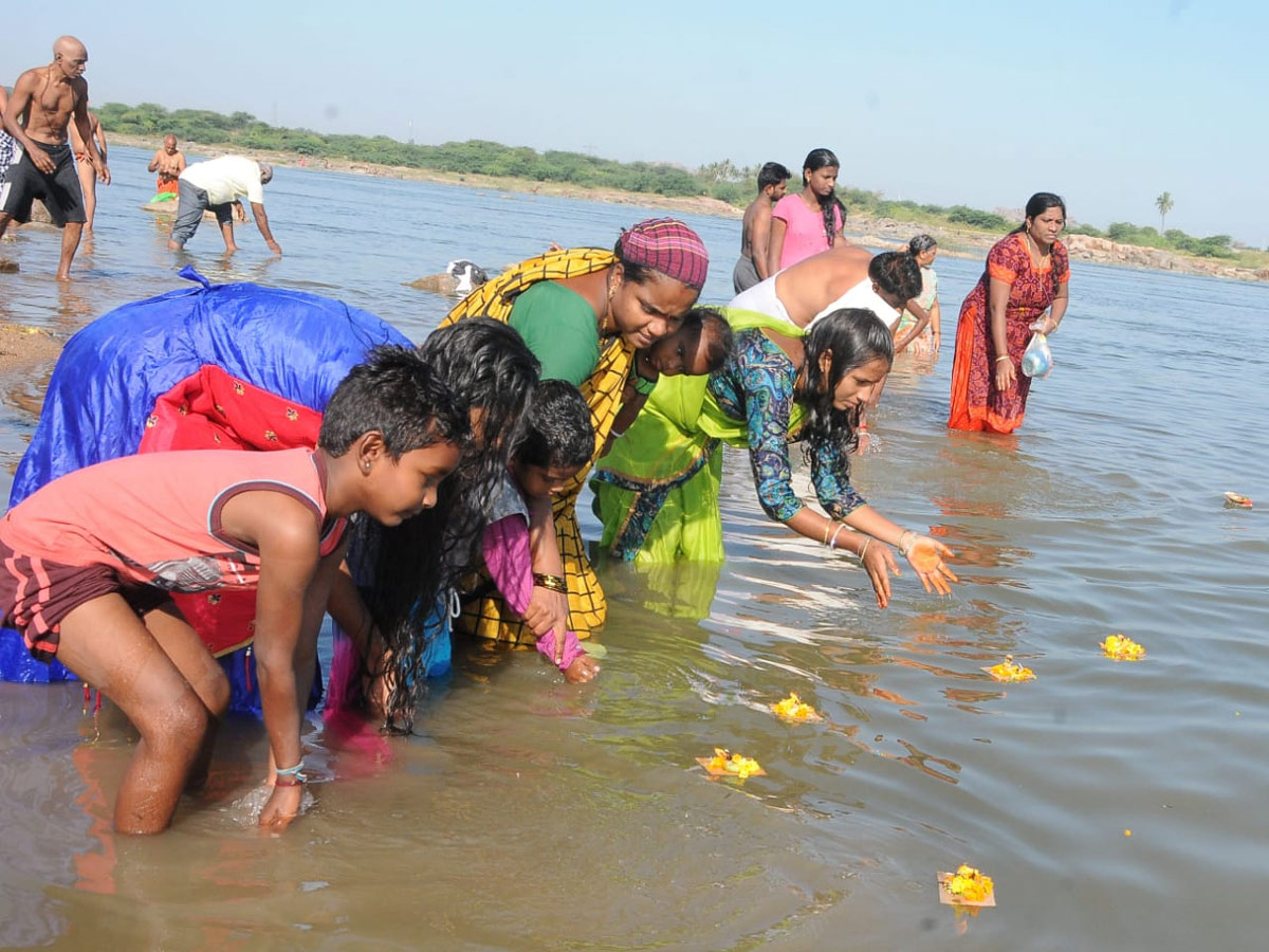 Tungabhadra Pushkaralu 2020 Photo Gallery - Sakshi33