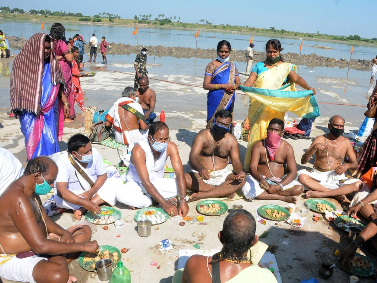 Tungabhadra Pushkaralu 2020 Photo Gallery - Sakshi39