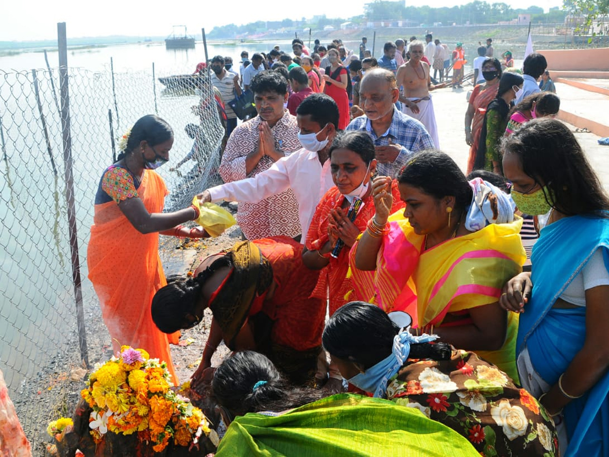 Tungabhadra Pushkaralu 2020 Photo Gallery - Sakshi50