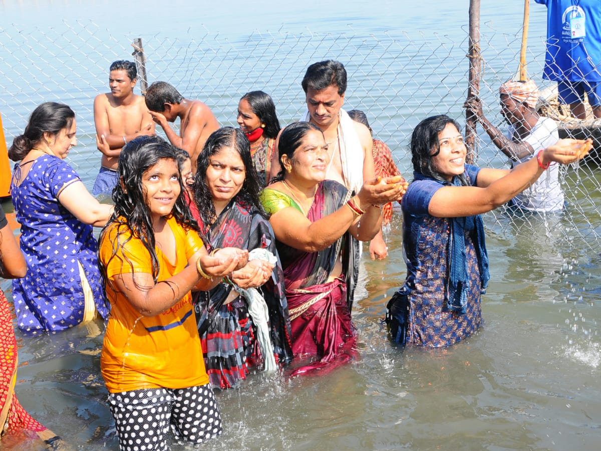 Tungabhadra Pushkaralu 2020 Photo Gallery - Sakshi56