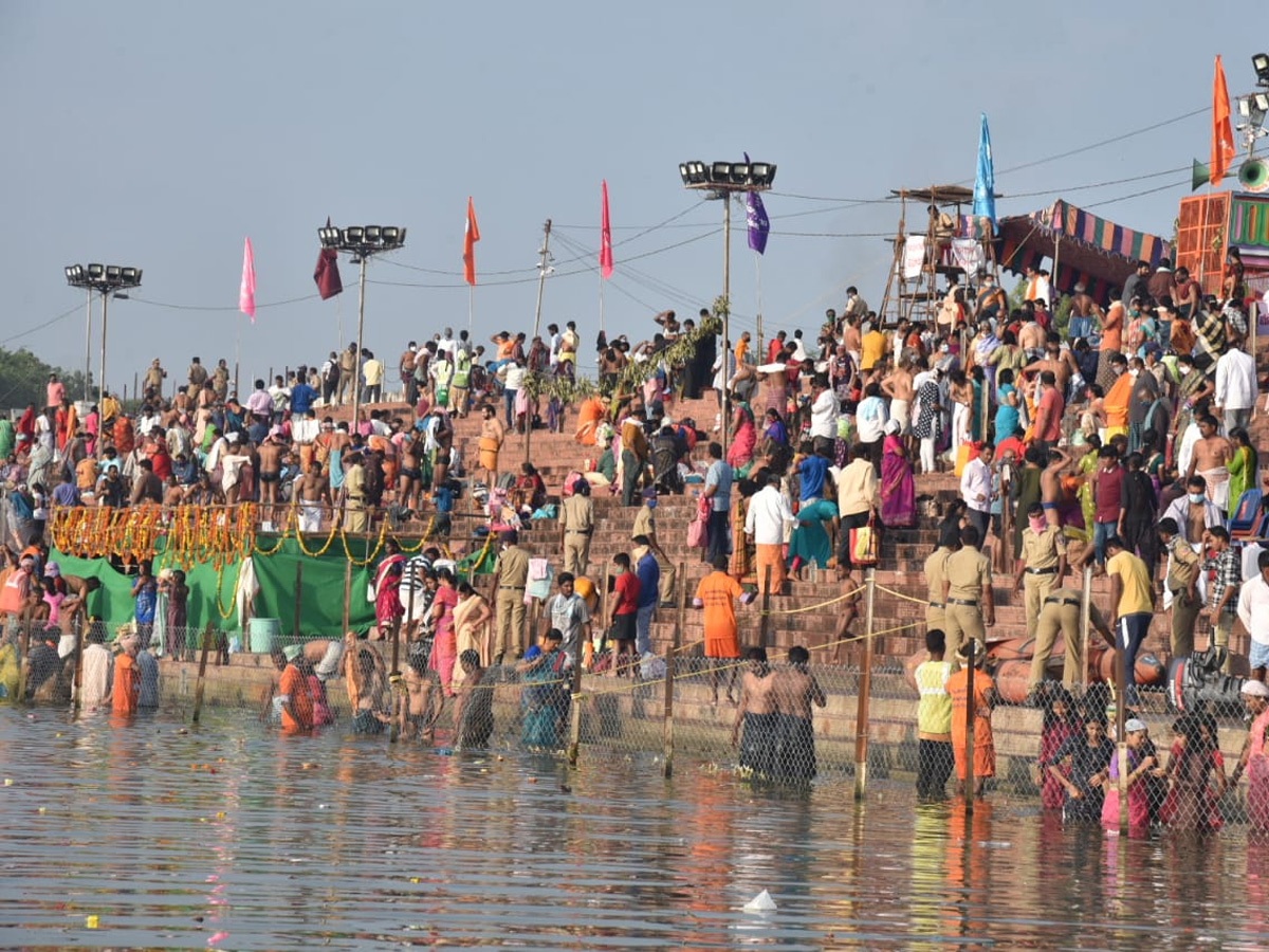 Tungabhadra Pushkaralu 2020 Photo Gallery - Sakshi59