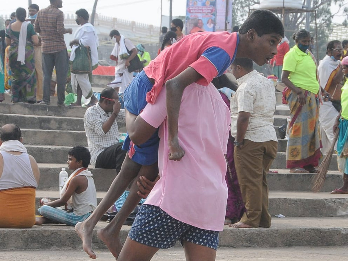 Tungabhadra Pushkaralu 2020 Photo Gallery - Sakshi42