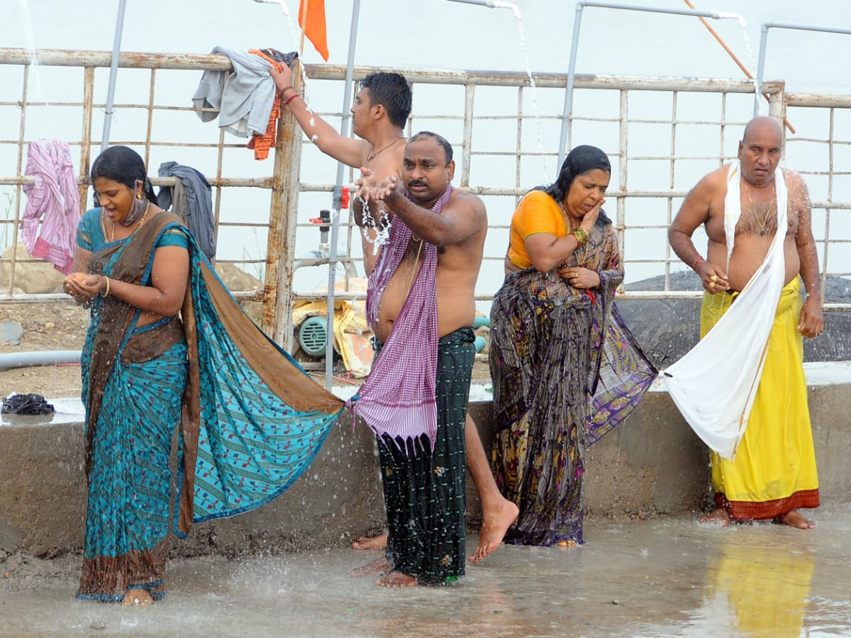 Tungabhadra Pushkaralu 2020 Photo Gallery - Sakshi47