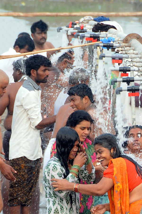 Tungabhadra Pushkaralu 2020 Photo Gallery - Sakshi61