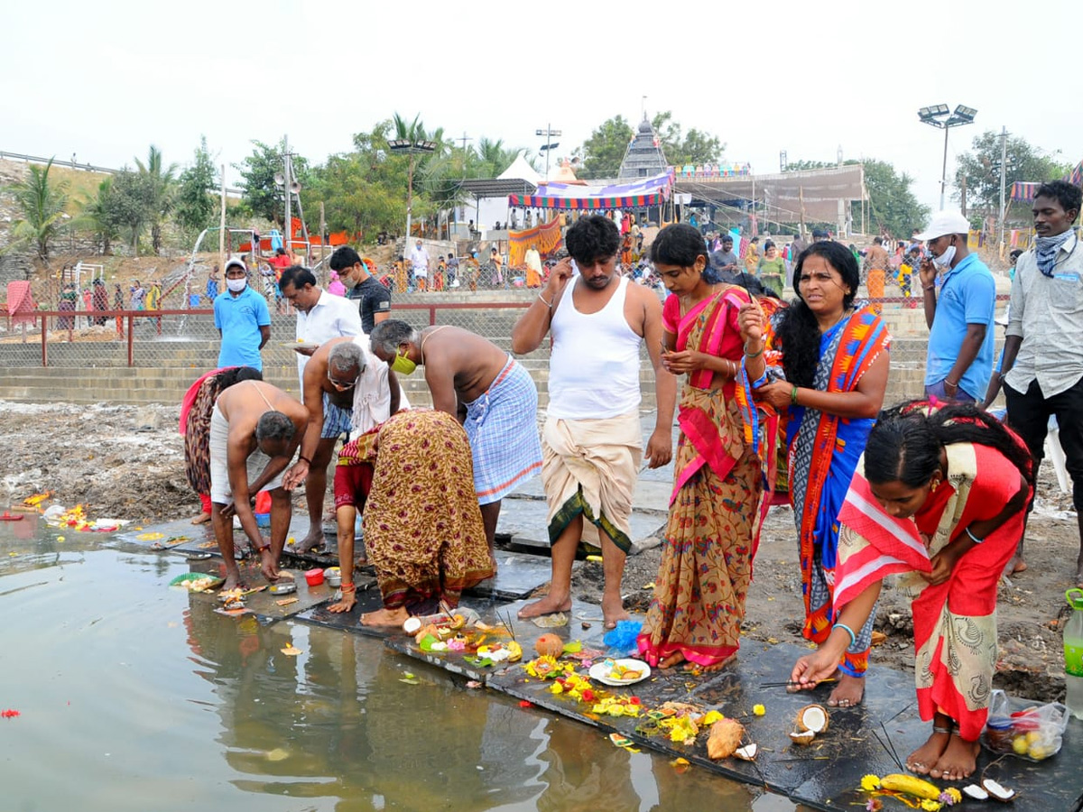 Tungabhadra Pushkaralu 2020 Photo Gallery - Sakshi18