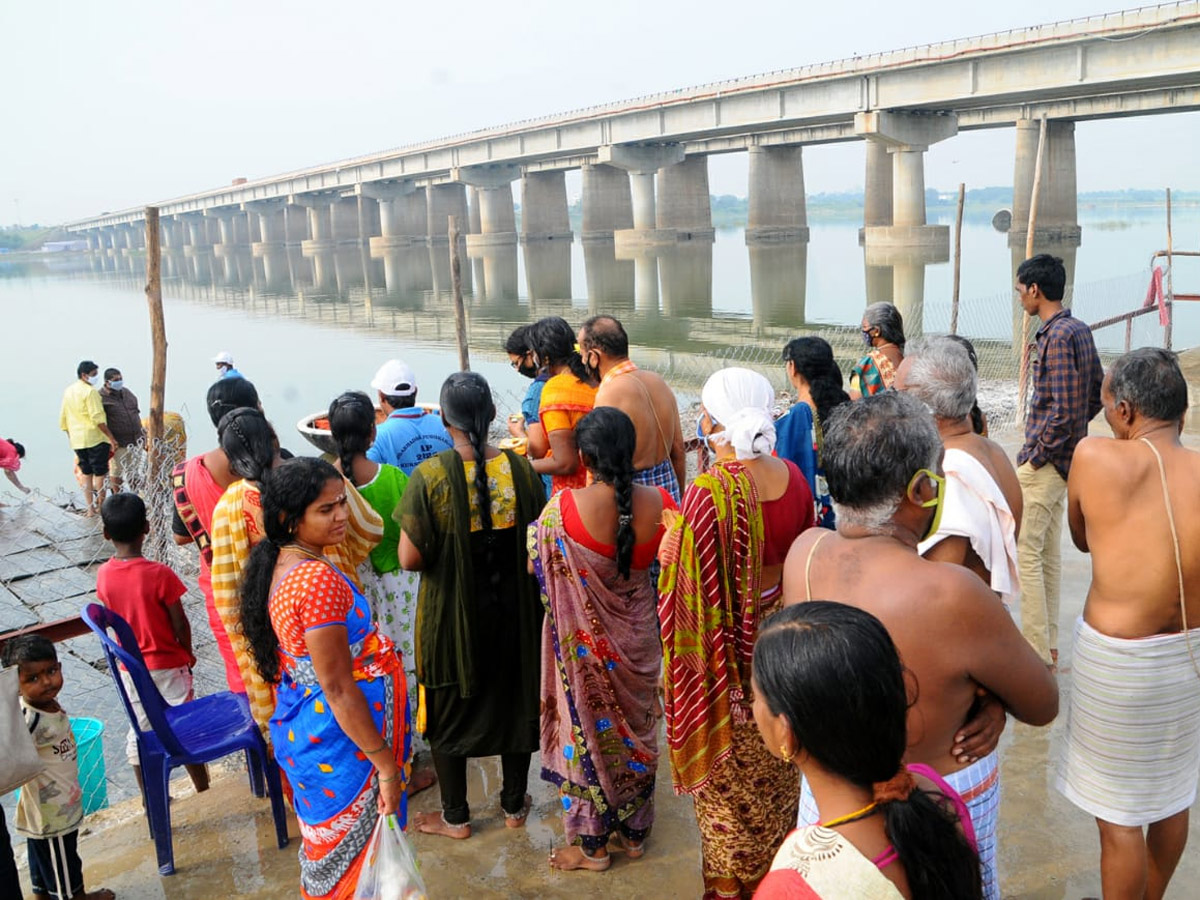 Tungabhadra Pushkaralu 2020 Photo Gallery - Sakshi1