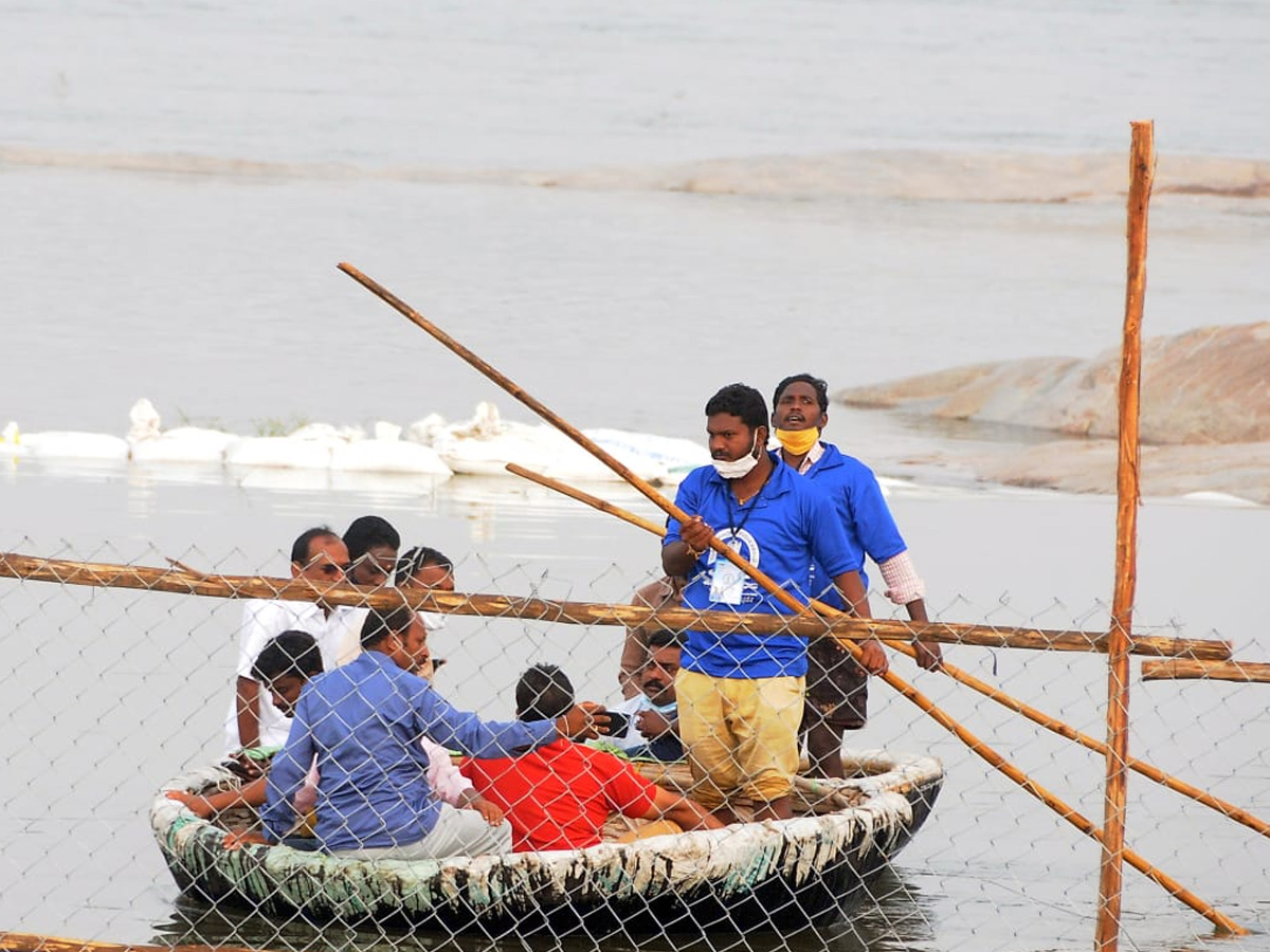 Tungabhadra Pushkaralu 2020 Photo Gallery - Sakshi15