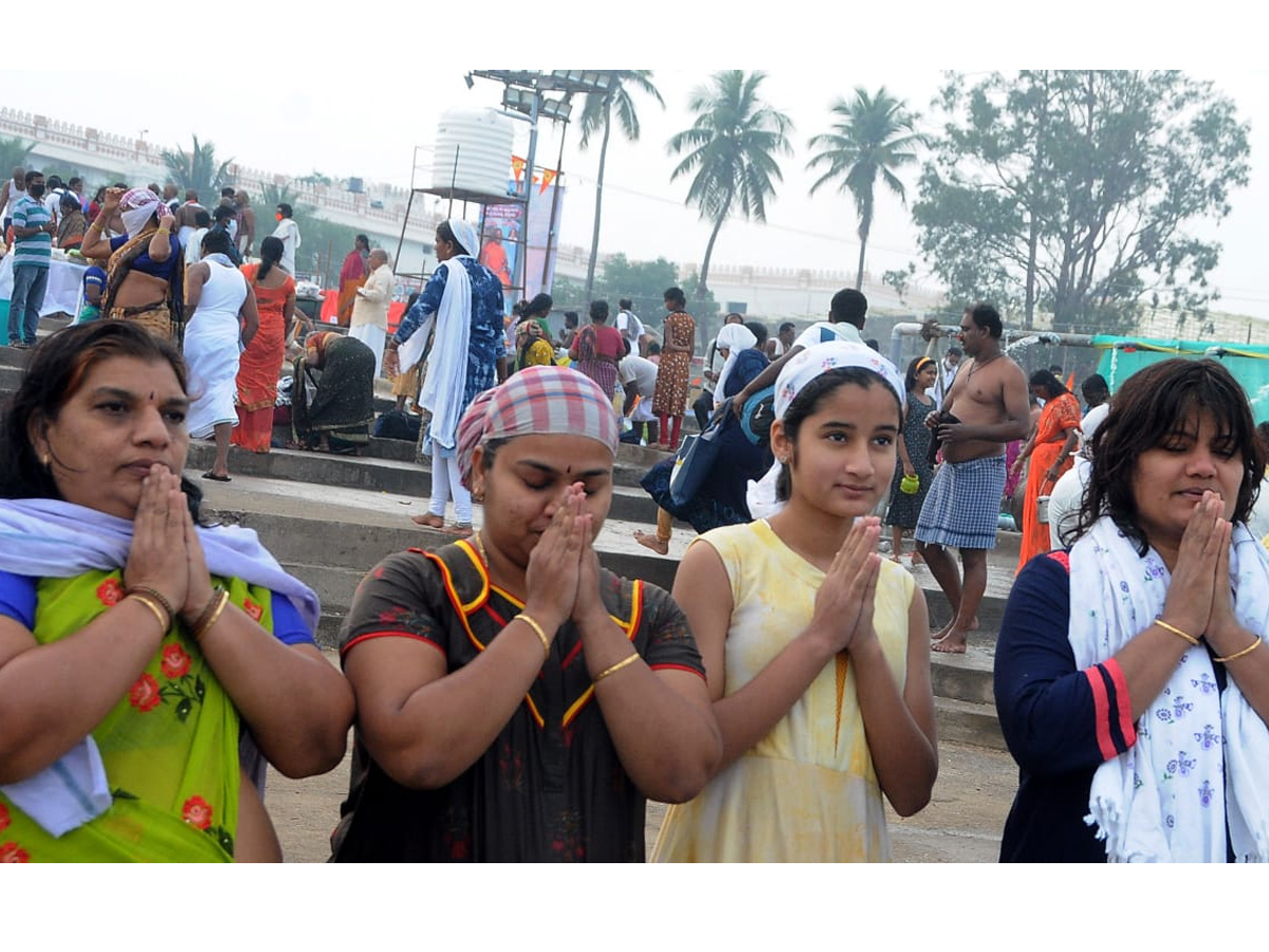 Tungabhadra Pushkaralu 2020 Photo Gallery - Sakshi10