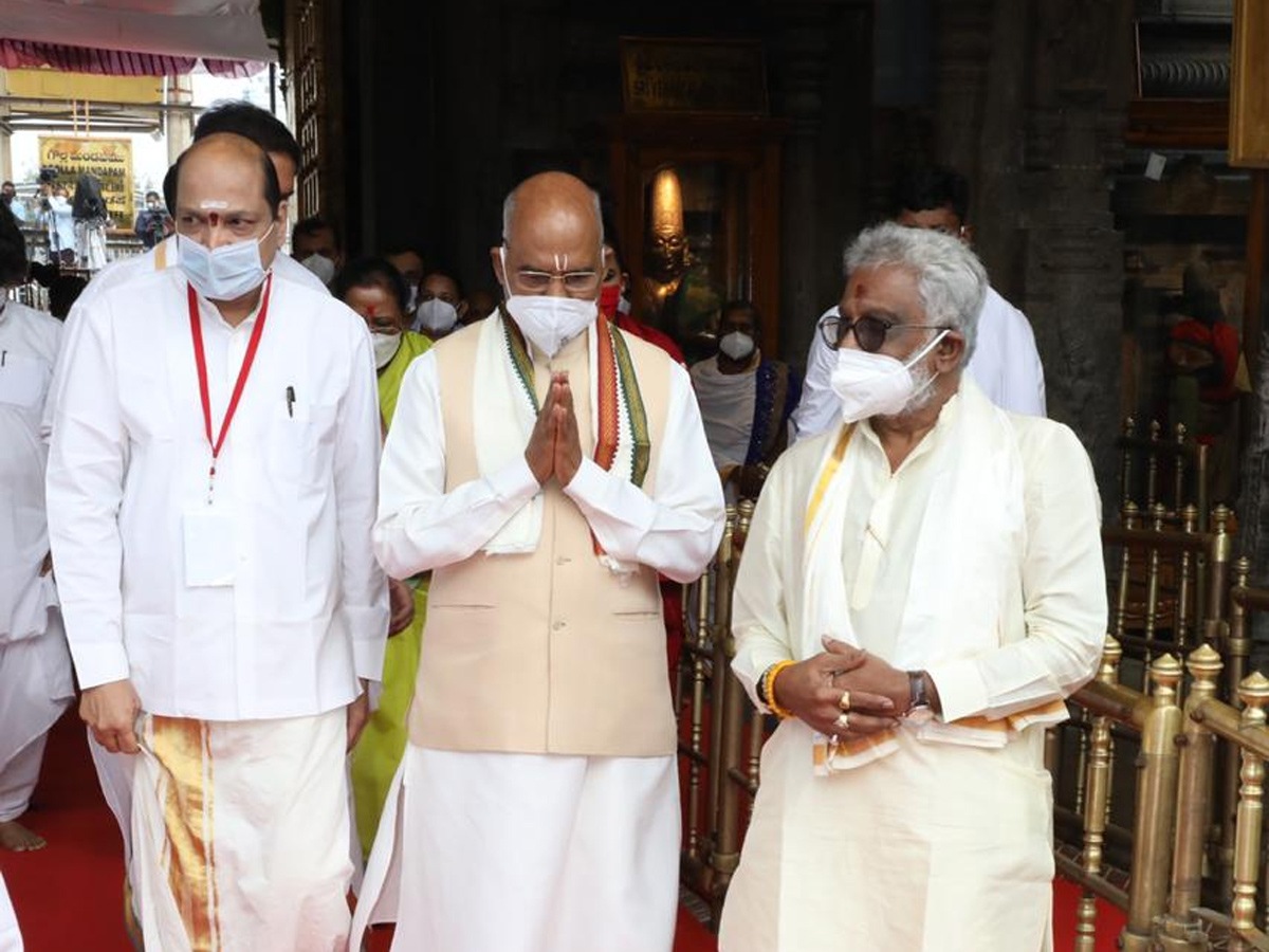 President Ram Nath Kovind visits Tirumala Photo Gallery - Sakshi12