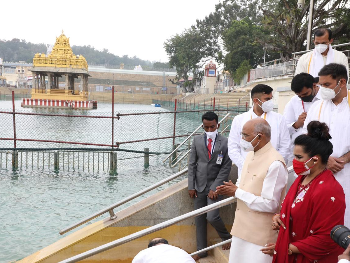 President Ram Nath Kovind visits Tirumala Photo Gallery - Sakshi17