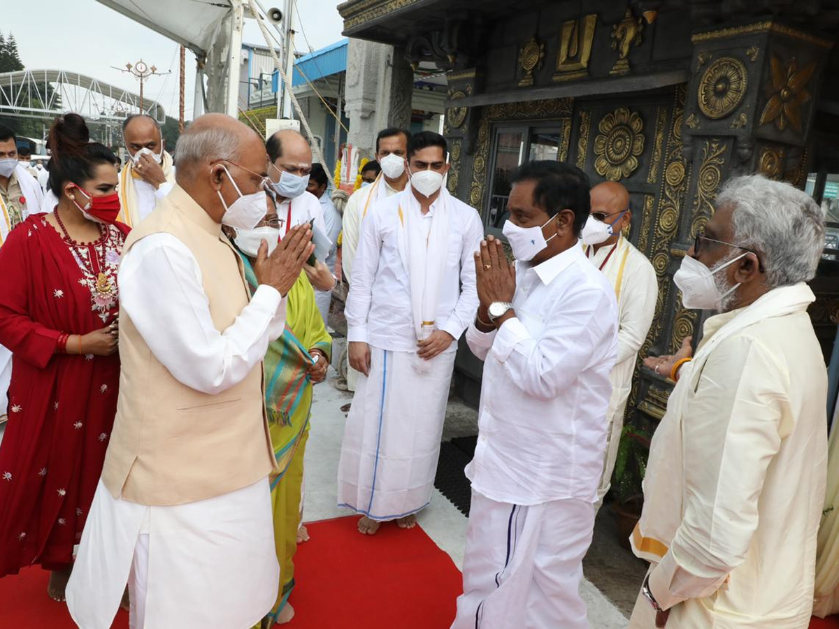 President Ram Nath Kovind visits Tirumala Photo Gallery - Sakshi20