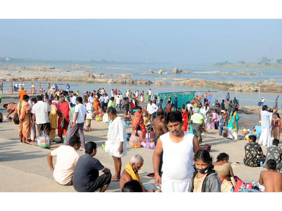 Tungabhadra Pushkaralu 2020 Photo Gallery - Sakshi14