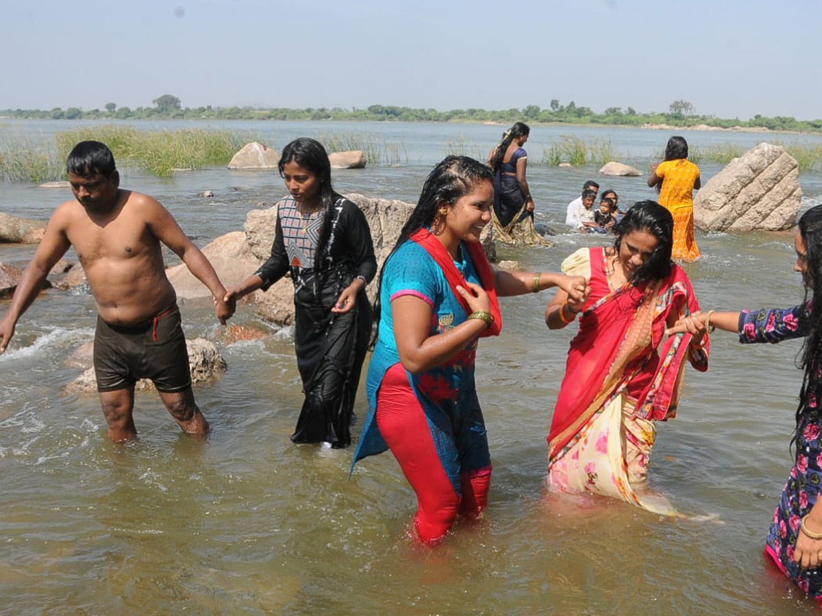 Tungabhadra Pushkaralu 2020 Photo Gallery - Sakshi17