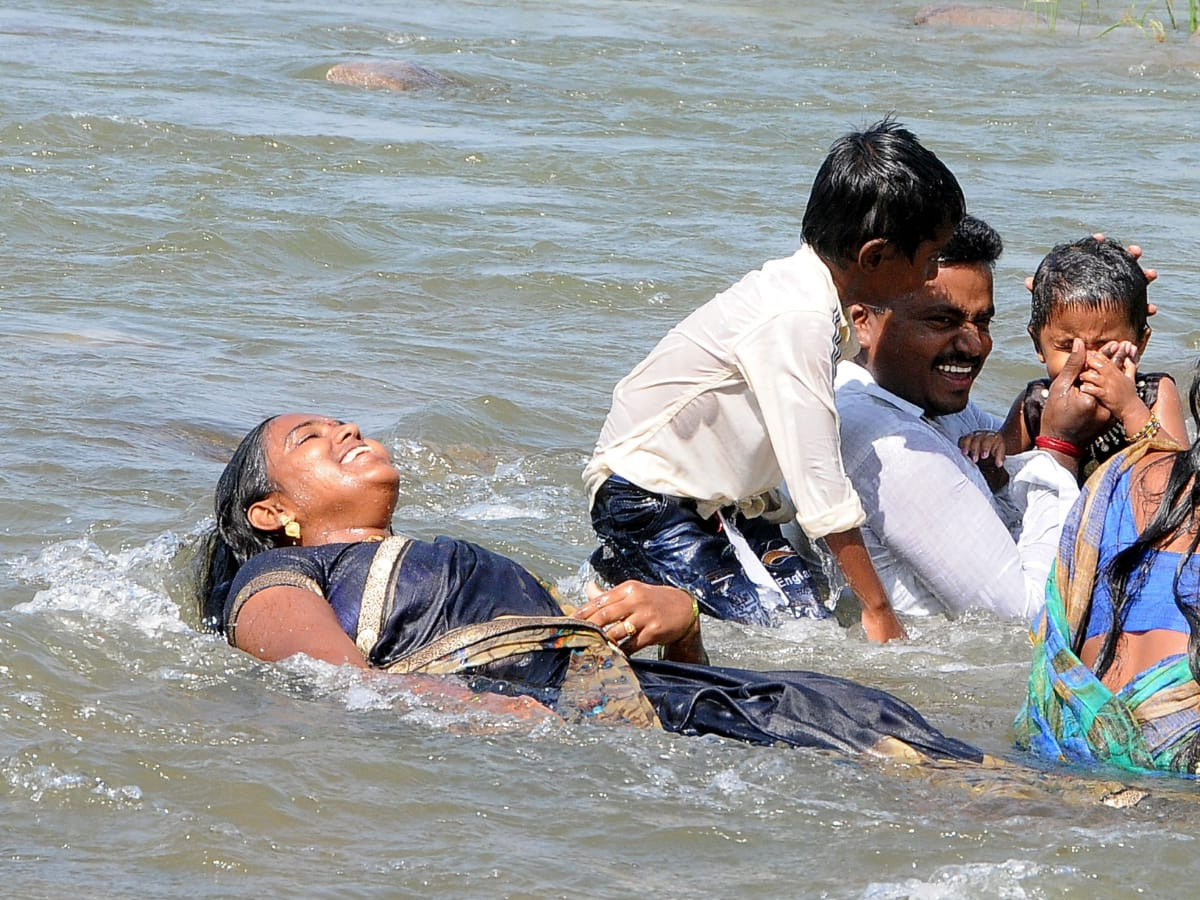 Tungabhadra Pushkaralu 2020 Photo Gallery - Sakshi32