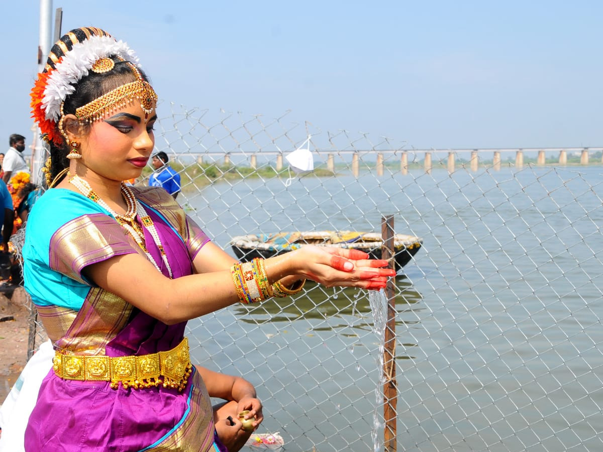 Tungabhadra Pushkaralu 2020 Photo Gallery - Sakshi52