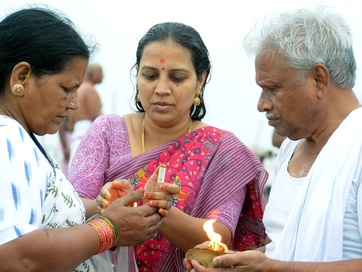 Tungabhadra Pushkaralu 2020 photo gallery - Sakshi18