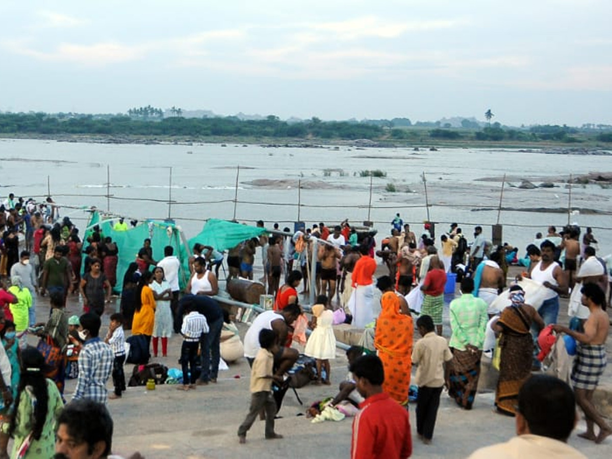 Tungabhadra Pushkaralu 2020 photo gallery - Sakshi25