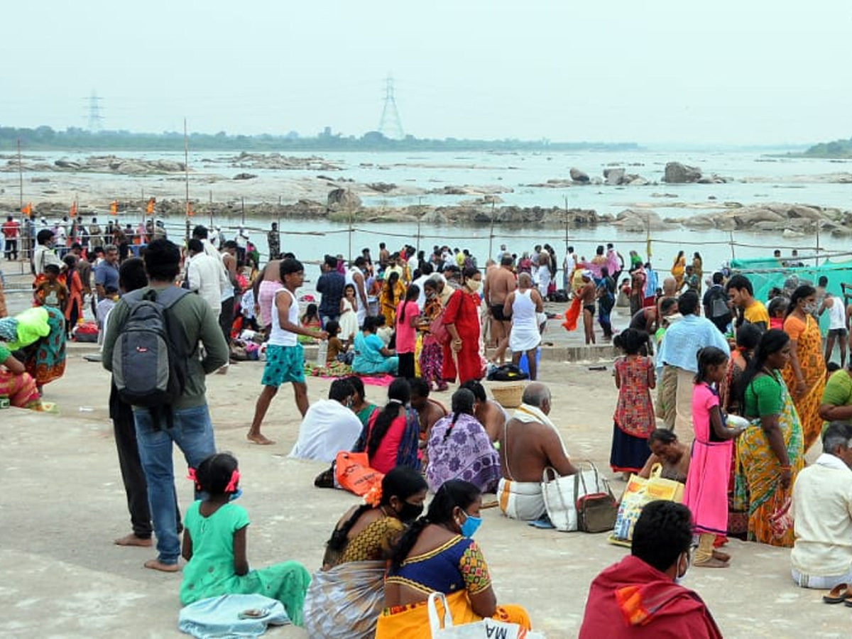 Tungabhadra Pushkaralu 2020 photo gallery - Sakshi33