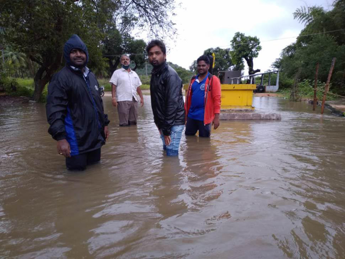 Nivar Cyclone in Tirupati Photos - Sakshi25