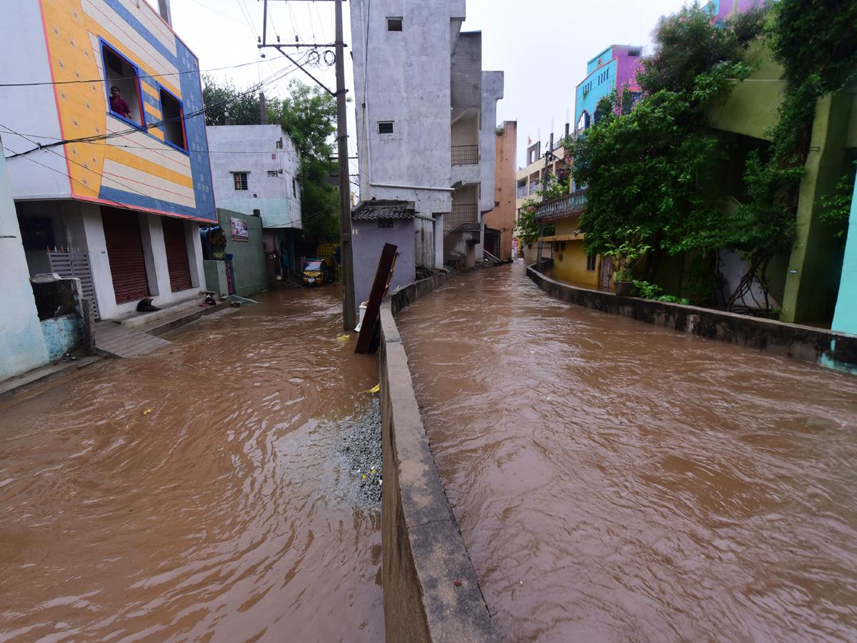 Nivar Cyclone in Tirupati Photos - Sakshi5