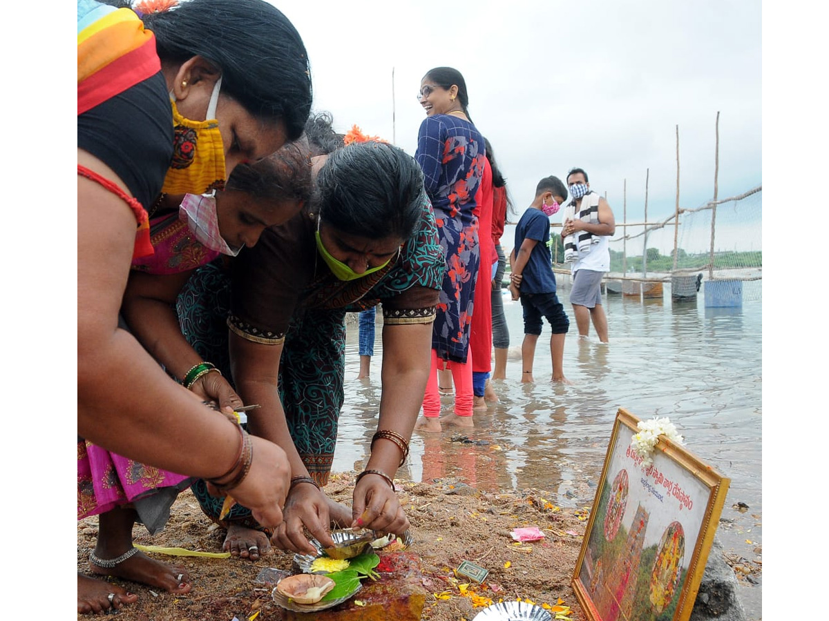 Tungabhadra Pushkaralu 2020 photo gallery - Sakshi7