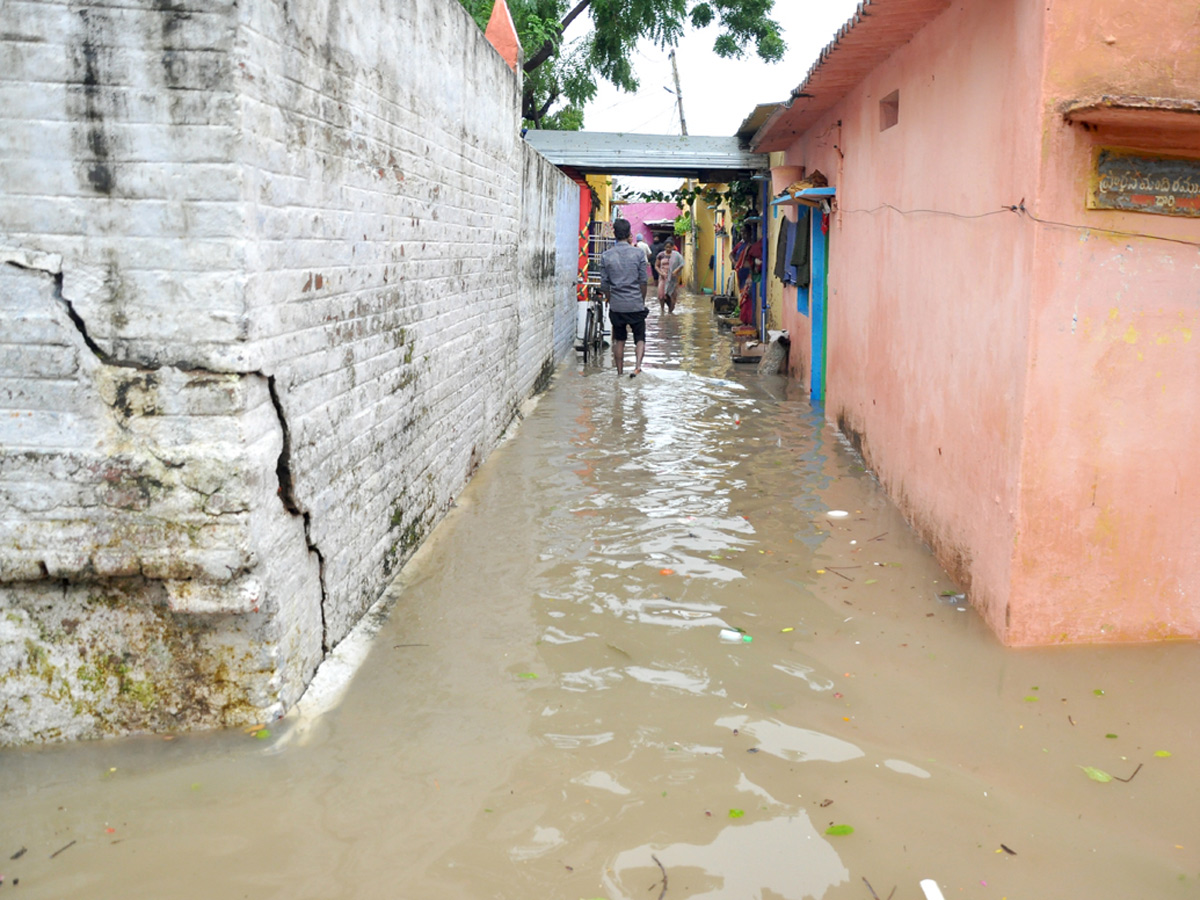 Nivar Cyclone Andhra Pradesh Photos - Sakshi32