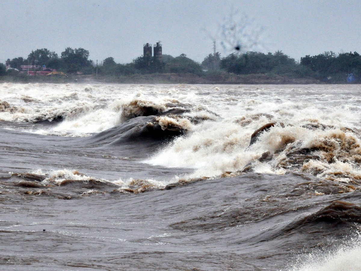 Nivar Cyclone Andhra Pradesh Photos - Sakshi45