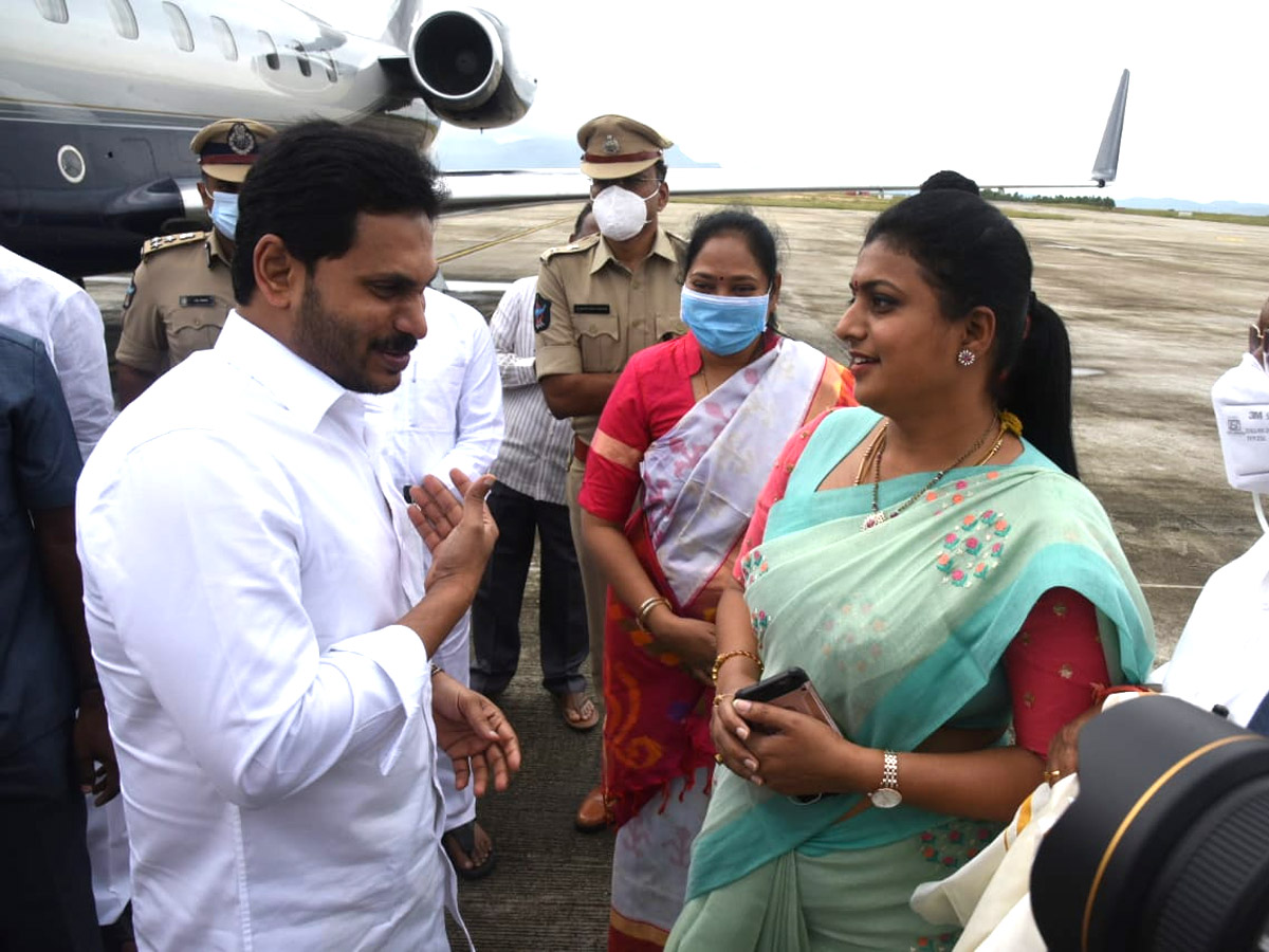 CM YS Jagan Aerial Survey Nivar Cyclone Areas Photo Gallery - Sakshi19