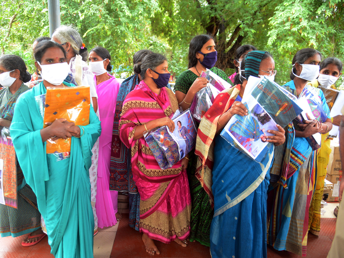 women prisoners released rajahmundry central jail photos - Sakshi23