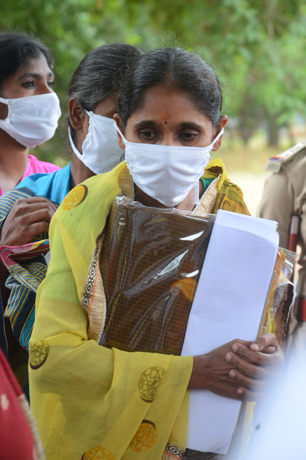 women prisoners released rajahmundry central jail photos - Sakshi30