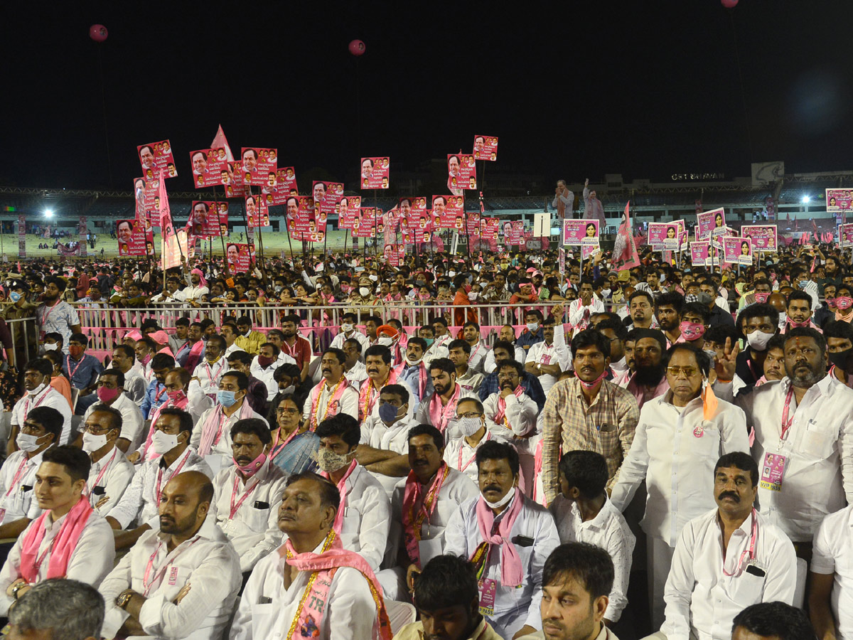 GHMC Elections 2020 KCR Meeting In LB Stadium - Sakshi47