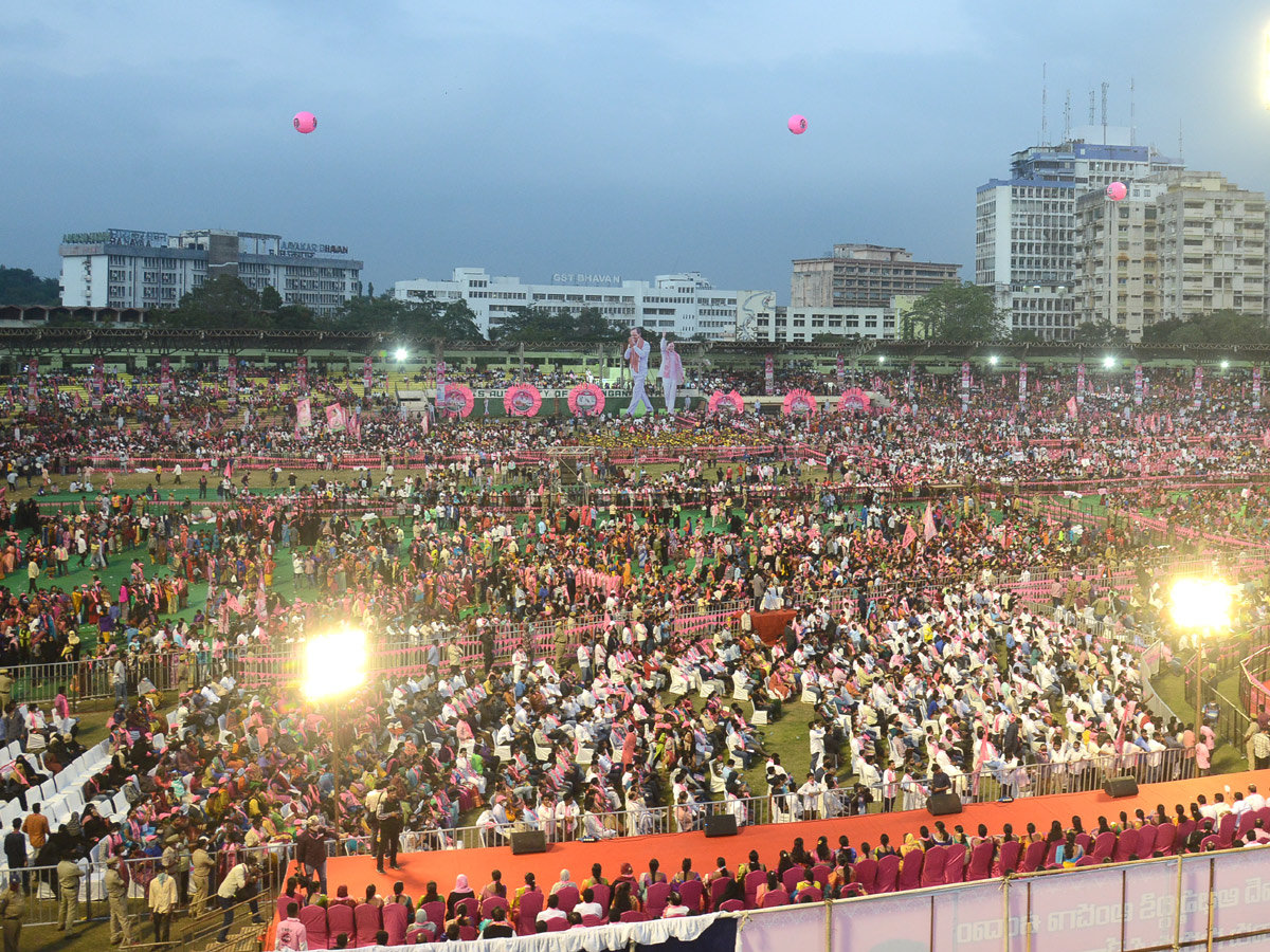 GHMC Elections 2020 KCR Meeting In LB Stadium - Sakshi53