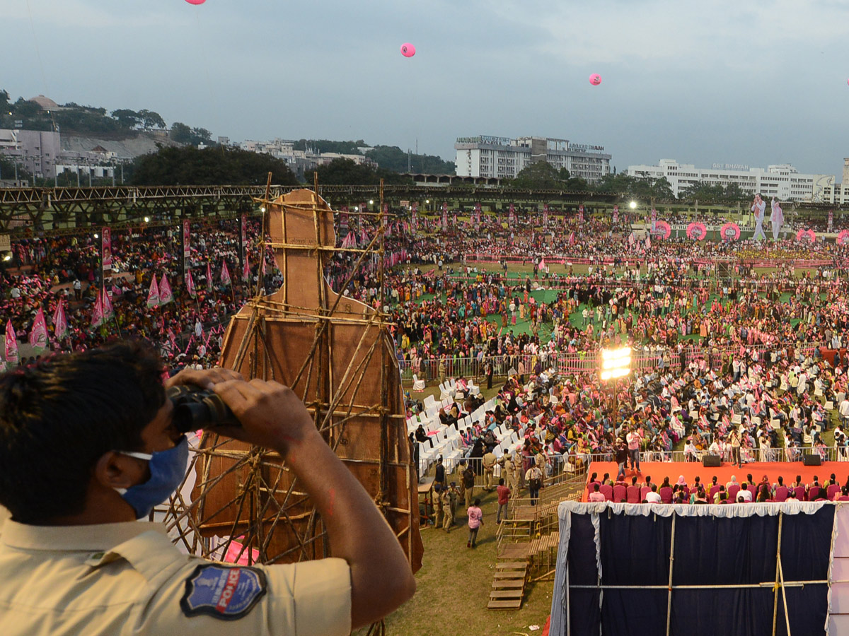 GHMC Elections 2020 KCR Meeting In LB Stadium - Sakshi55