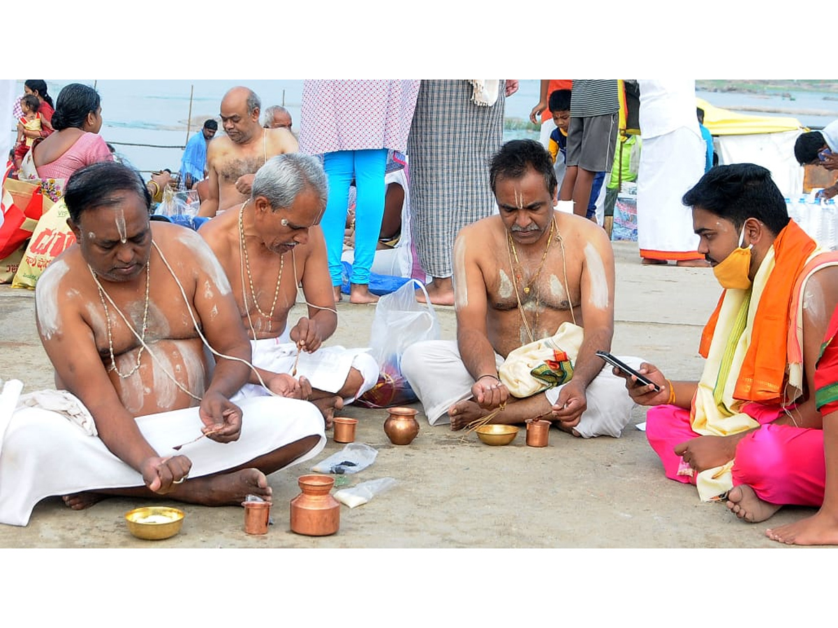 Tungabhadra Pushkaralu 2020 Photo Gallery - Sakshi31