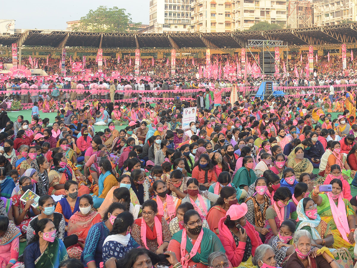 GHMC Elections 2020 KCR Meeting In LB Stadium - Sakshi67