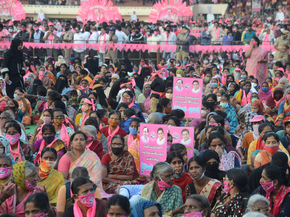 GHMC Elections 2020 KCR Meeting In LB Stadium - Sakshi70