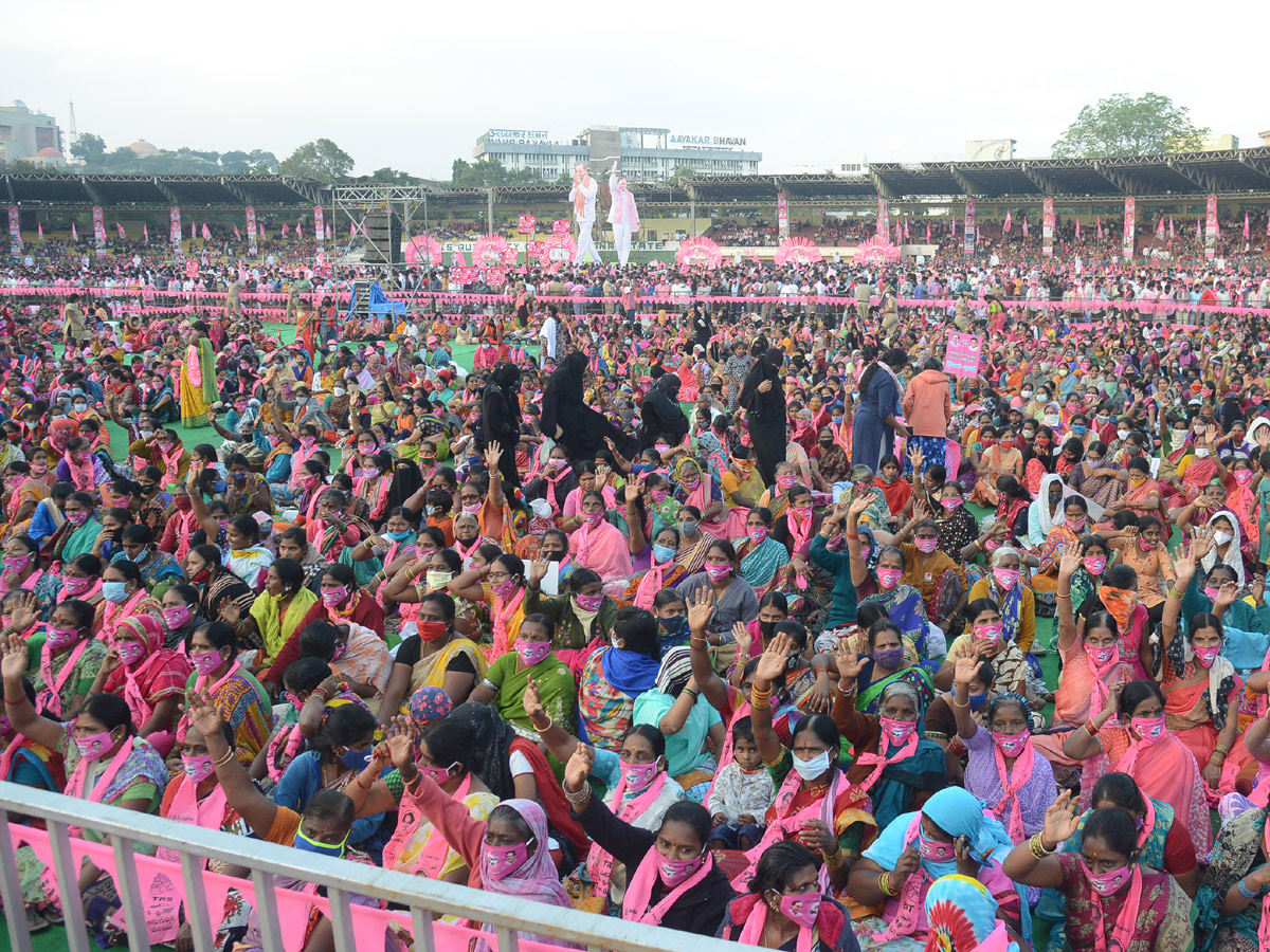 GHMC Elections 2020 KCR Meeting In LB Stadium - Sakshi71