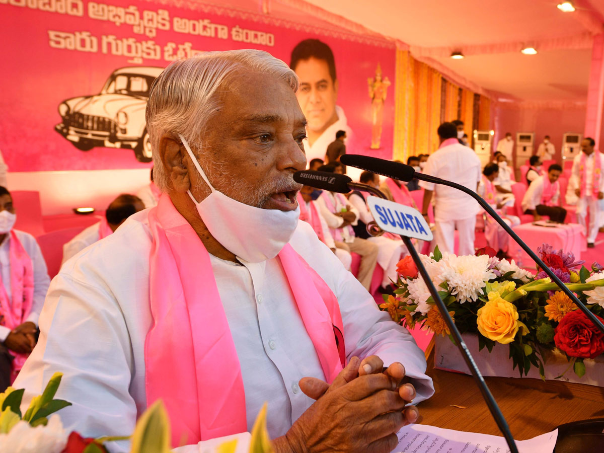 GHMC Elections 2020 KCR Meeting In LB Stadium - Sakshi17