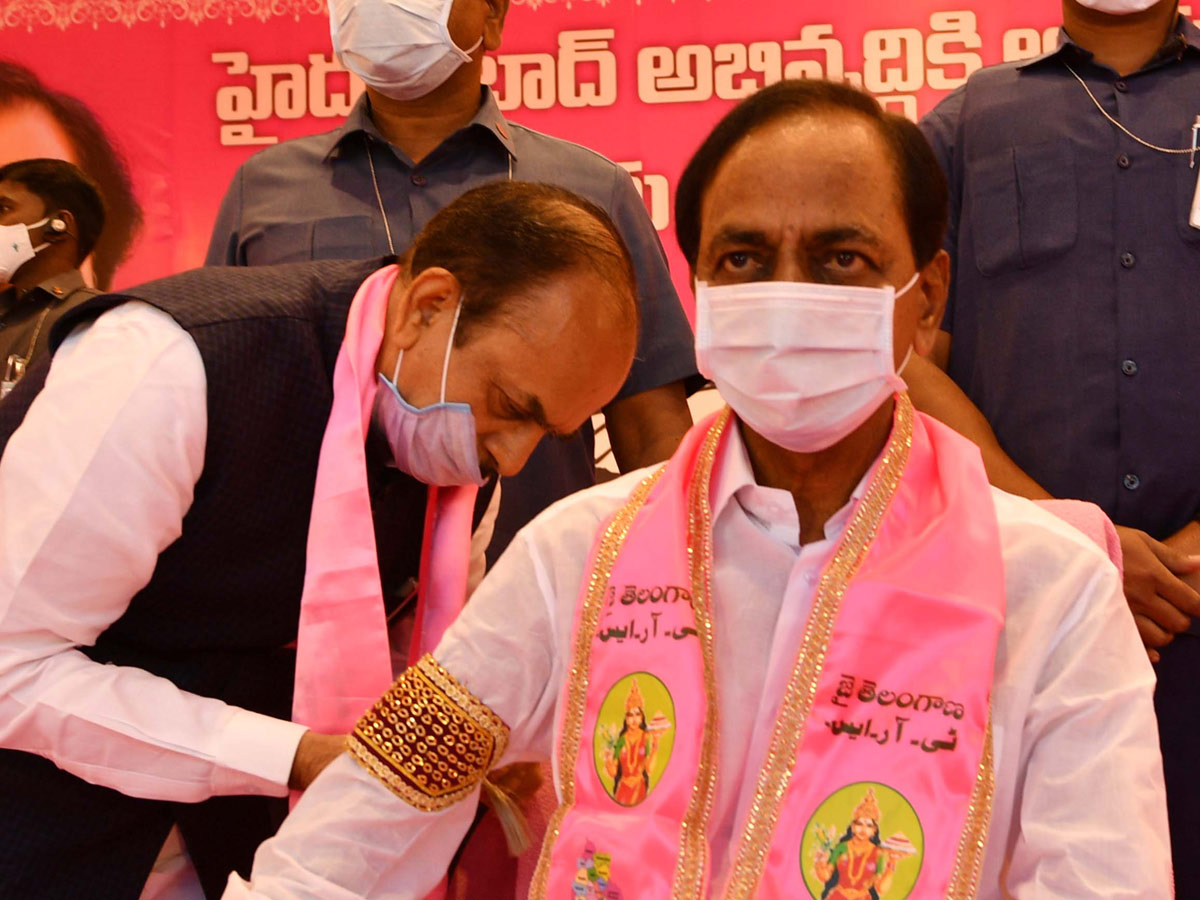 GHMC Elections 2020 KCR Meeting In LB Stadium - Sakshi19