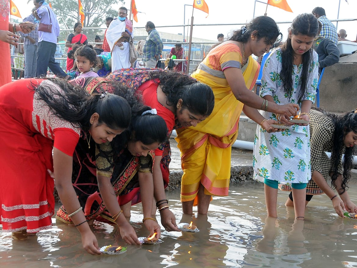 Tungabhadra Pushkaralu 2020 Photo Gallery - Sakshi1