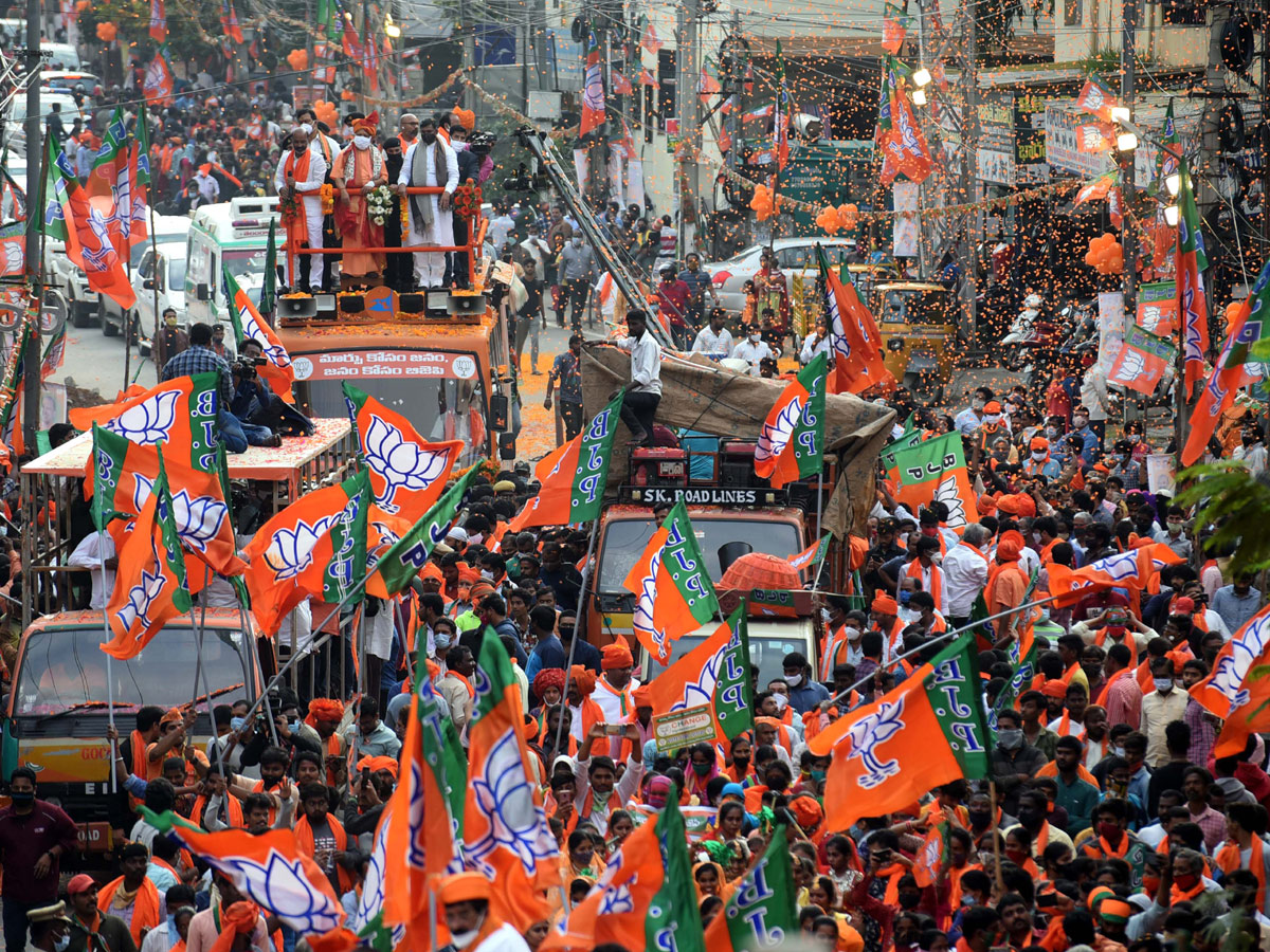 GHMC Elections 2020 UP Cm Yogi Adiyanath Road Show In Hyderabad - Sakshi10